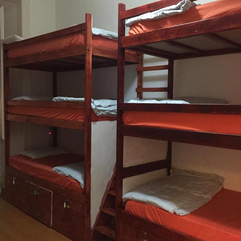 Lisbon Best Hostel Номер фото